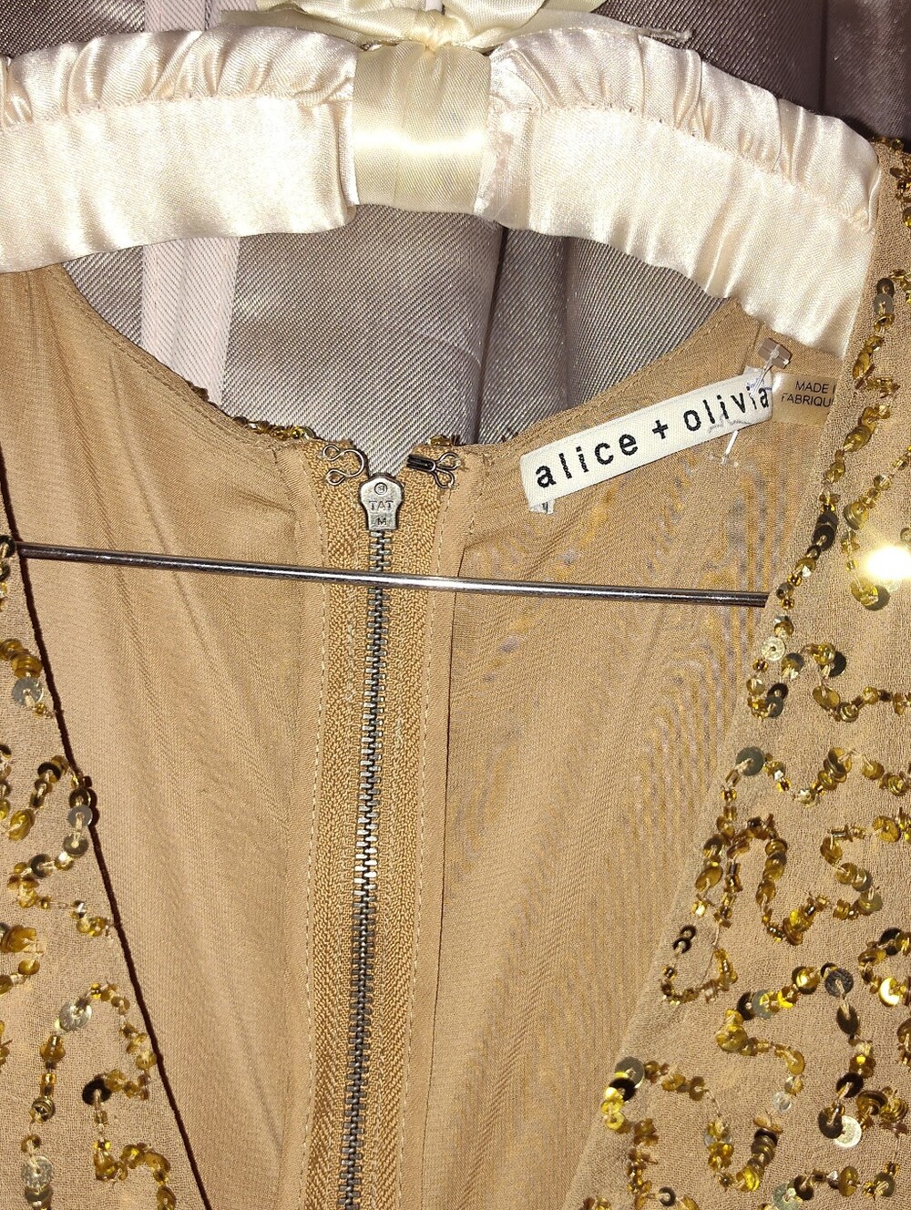 Alice & Olivia Kieran embroidered gold sequin draped dress. Size 12. - Picture 5 of 6
